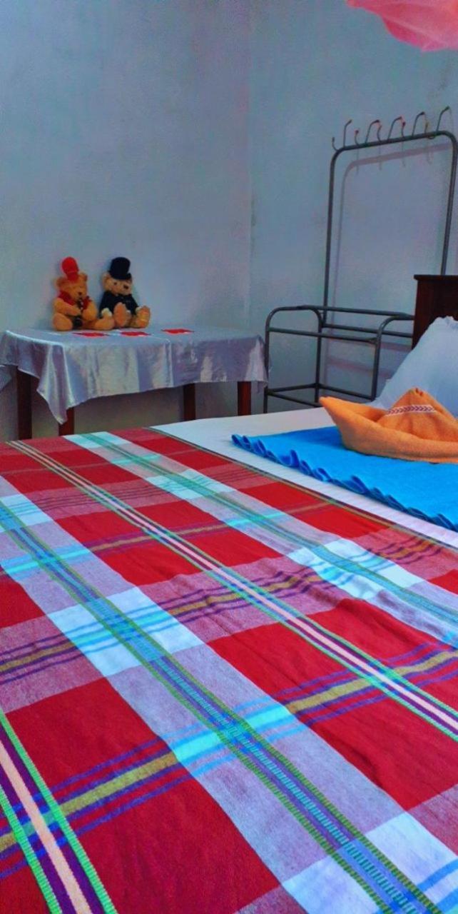 Mirissa Niraj Guest Hotel Room photo
